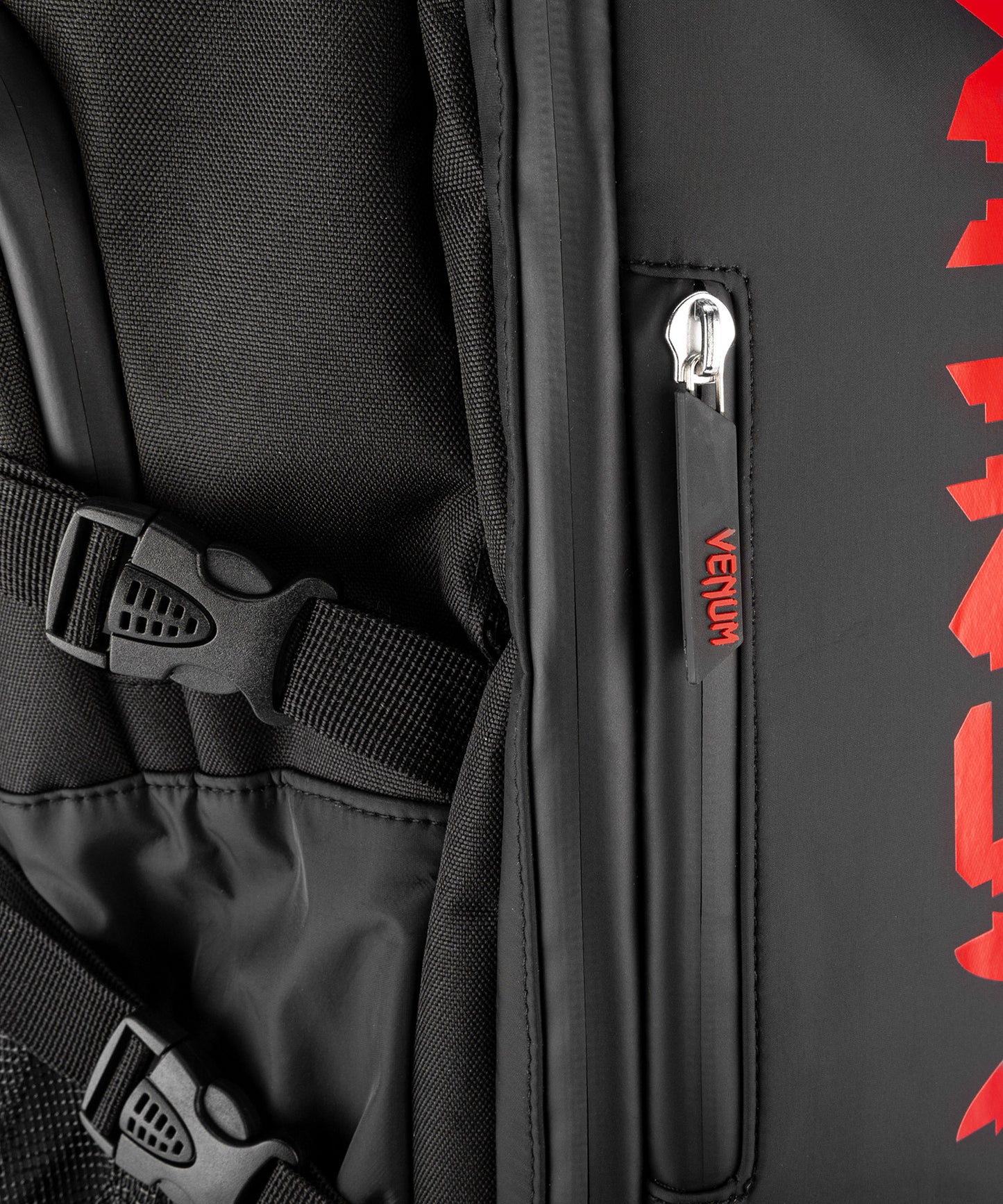 Venum Challenger Xtrem Evo BackPack (50-63L) - Black/Red
