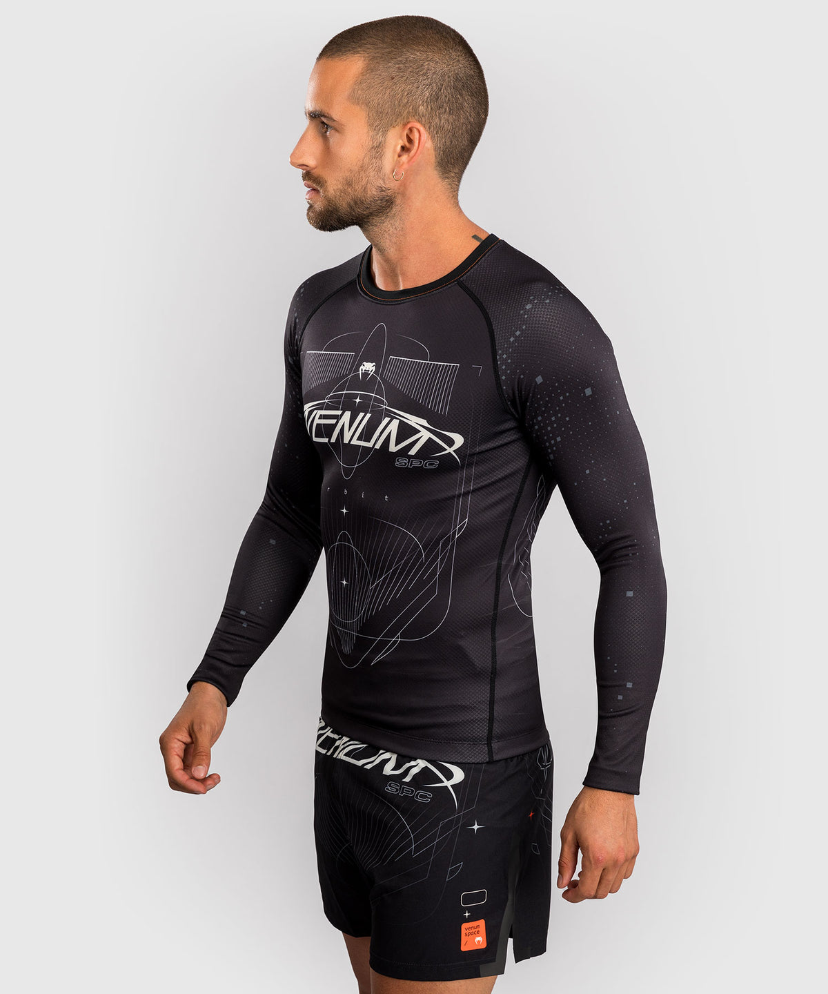 Venum Eclipse Langarm Rashguard – Schwarz/Ivory