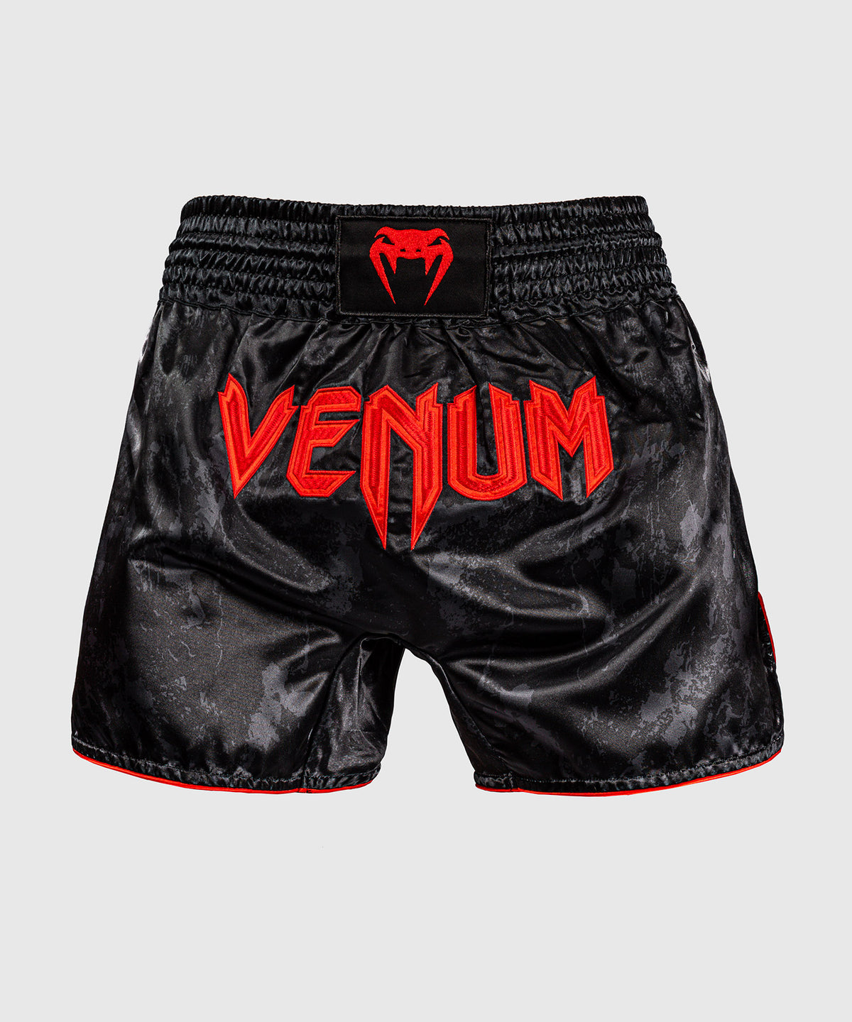 Venum x Batman Muay-Thai-Shorts - Schwarz/Rot