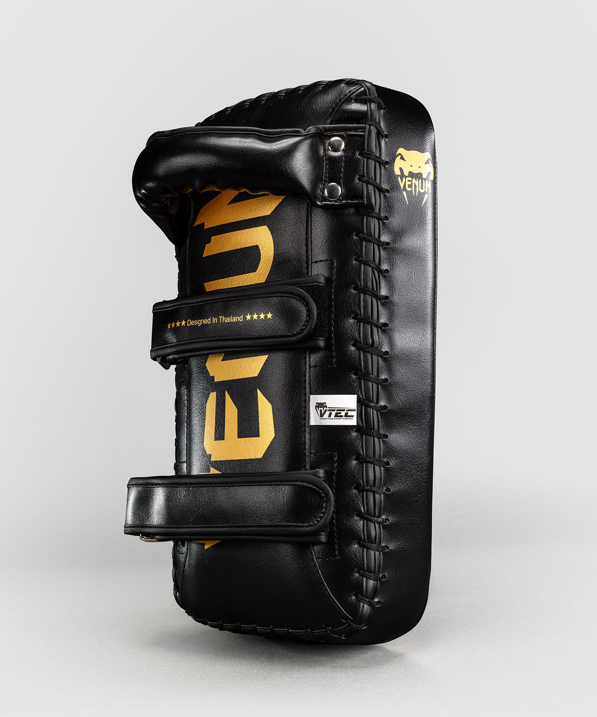 Venum Giant Kick Pads - Black/Gold (Pair)