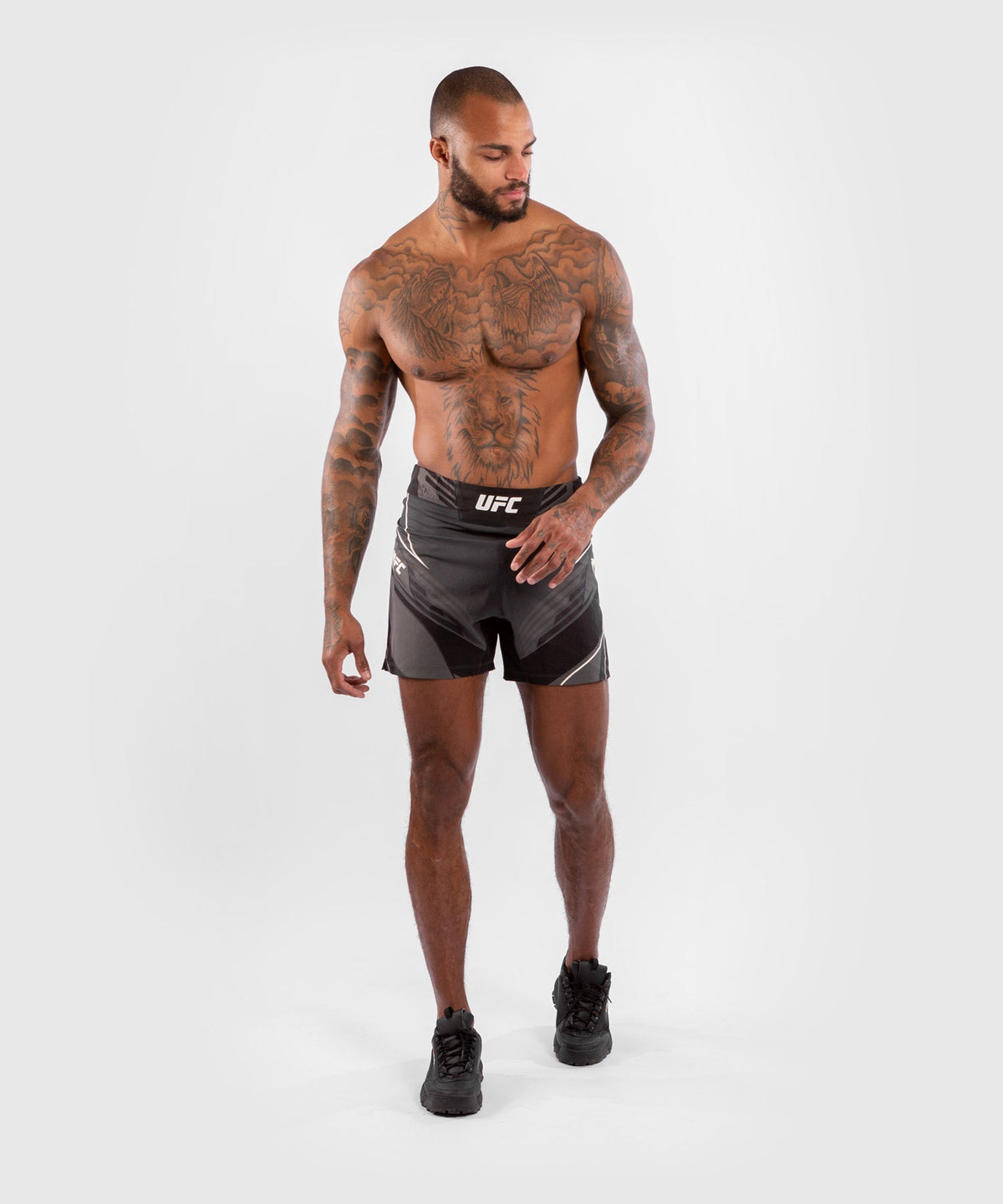 UFC Herren Fightshorts Venum Authentic Fight Night - Kurz geschnitten - Schwarz