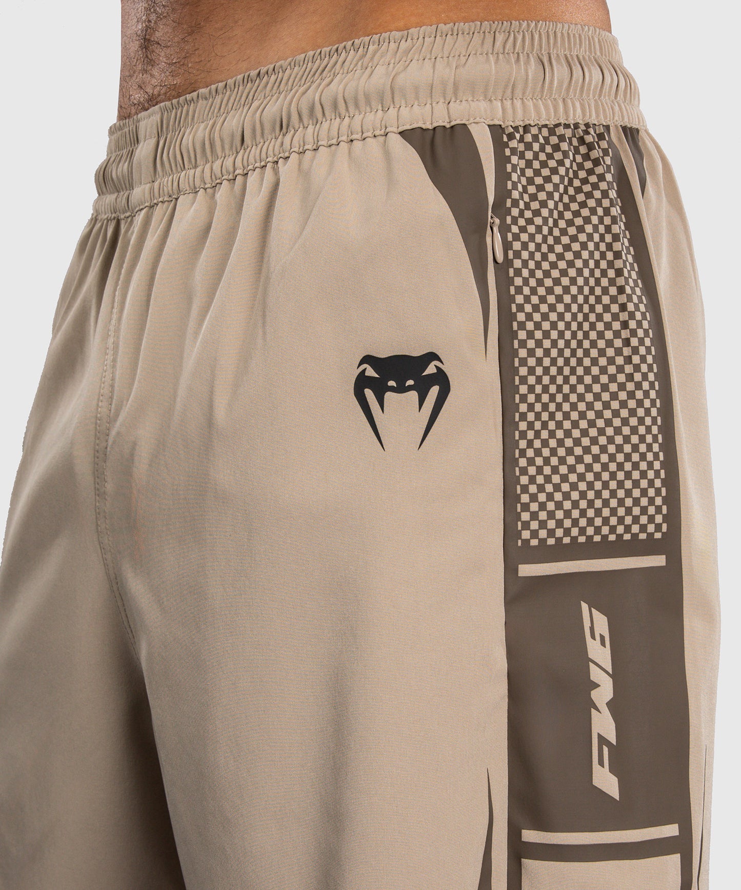 Venum UFC Unity by Venum Authentic Fight Week Herren Funktionsshorts - Sand