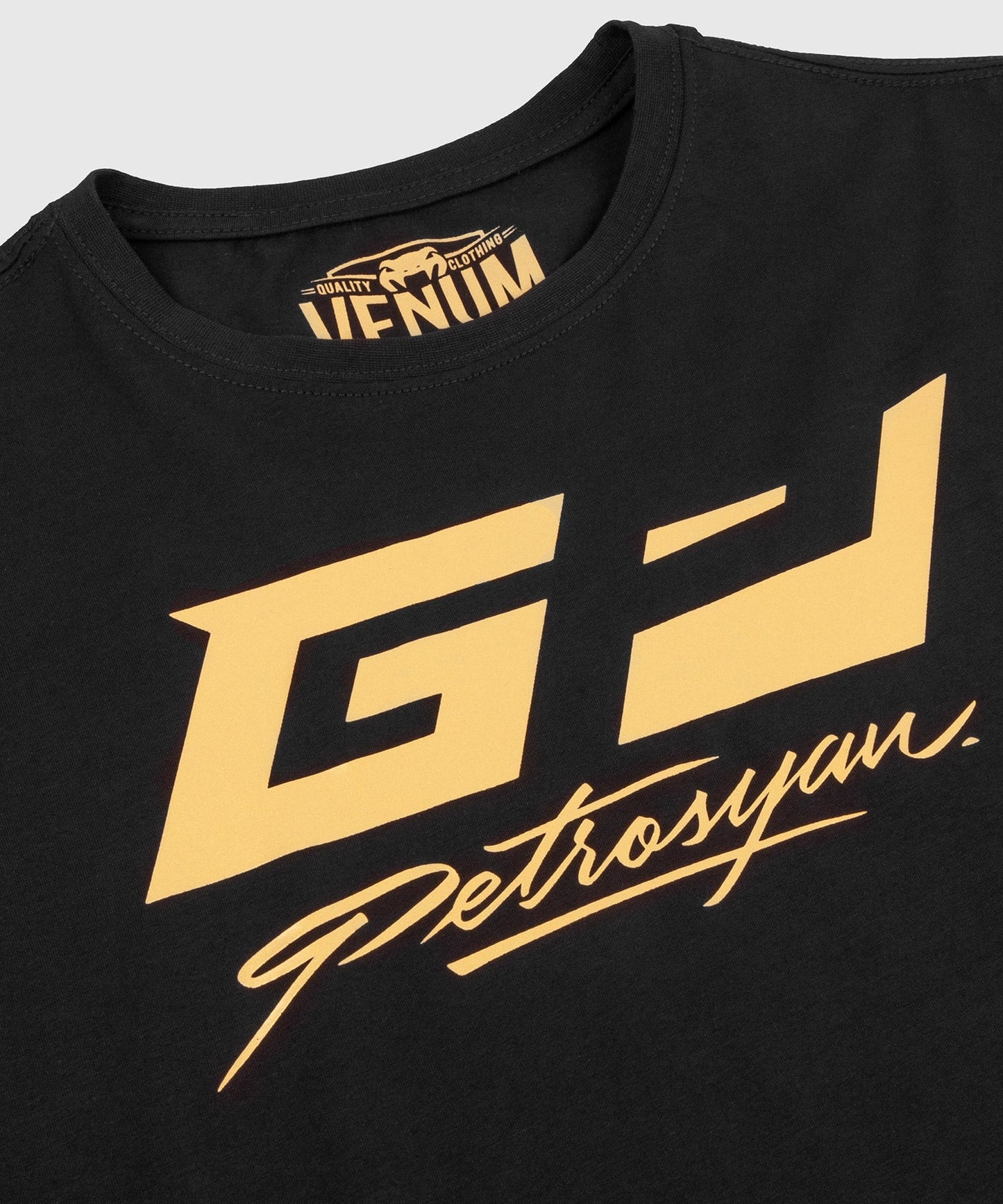 Venum Petrosyan T-Shirt - Schwarz/Gold