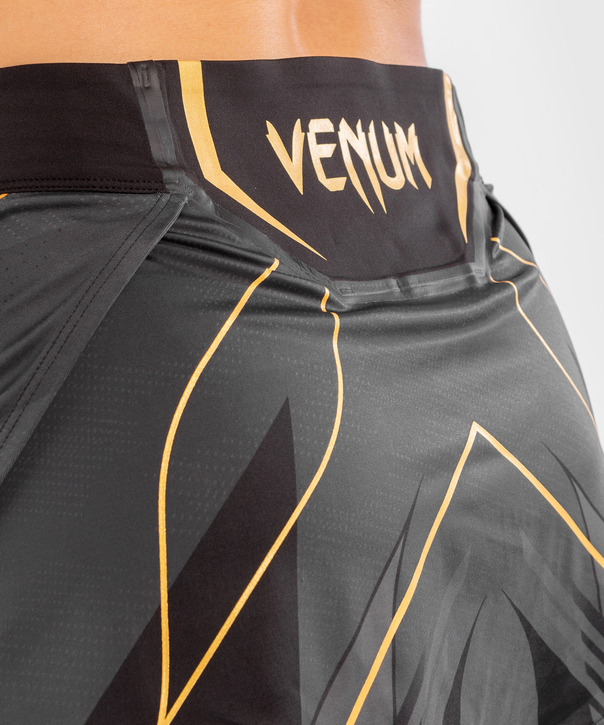 UFC Venum Authentic Fight Night Damen Skort - Champion