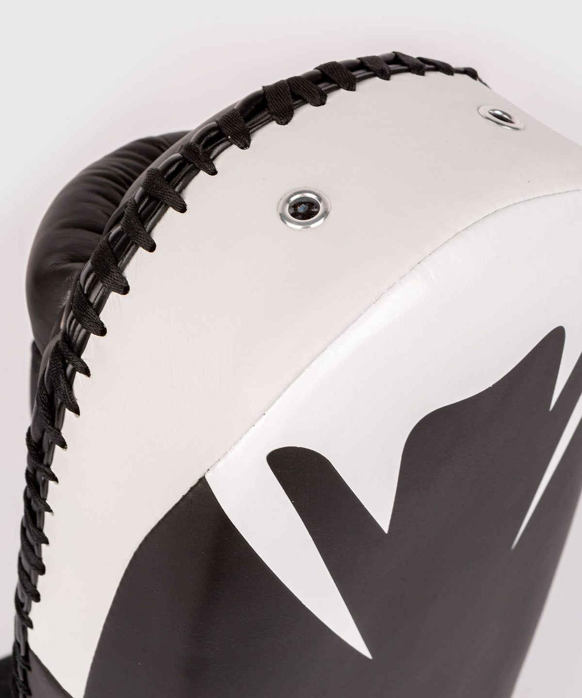 Venum Light Paratibie (coppia) - Nero/Bianco