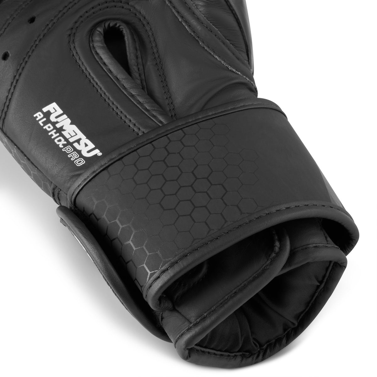 Fumetsu Alpha Pro Guantes de Boxeo - Negro/Negro