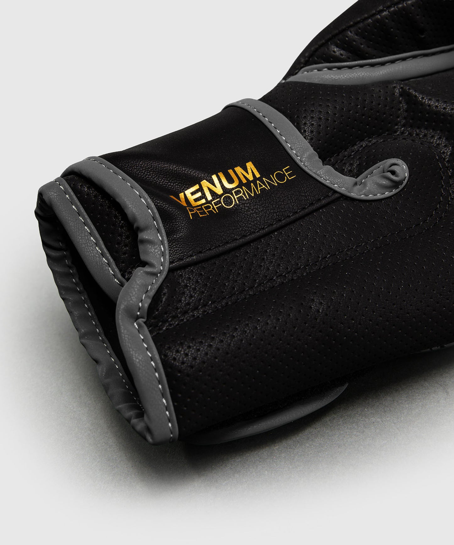 Venum Matupa Guantoni da boxe - Nero/Grigio/Oro