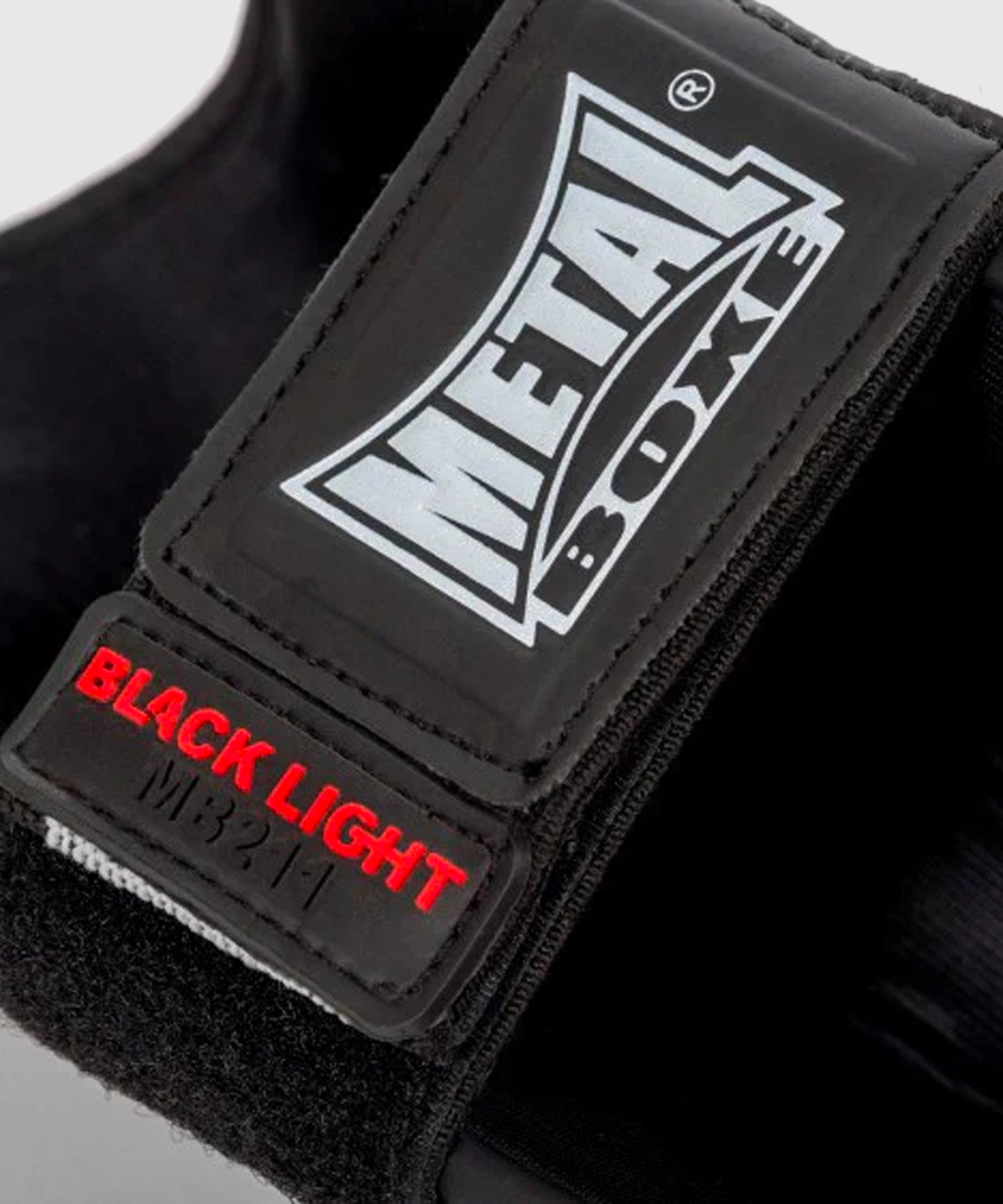 Protège-Tibias Metal Boxe Pro Black Light - Noir