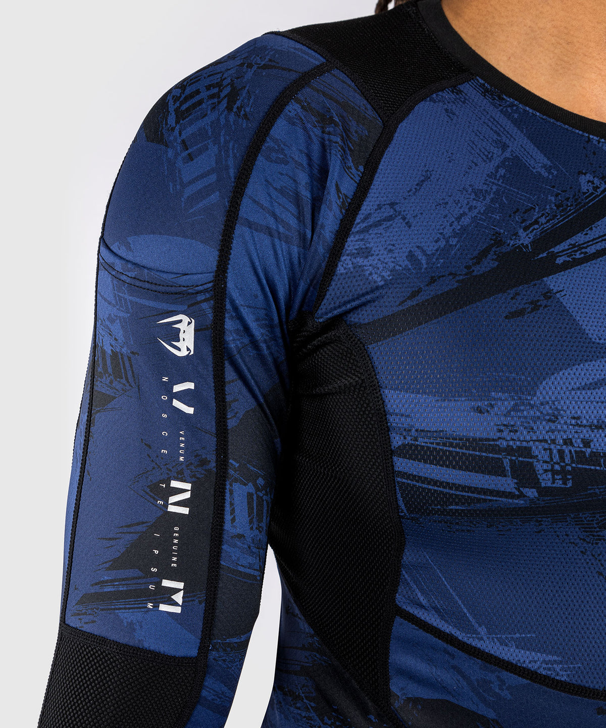 Venum Electron 3.0 Langärmeliger Rashguard - Marineblau