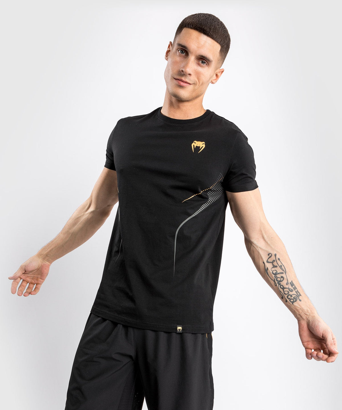 T-shirt Venum Athletics – Noir/Or