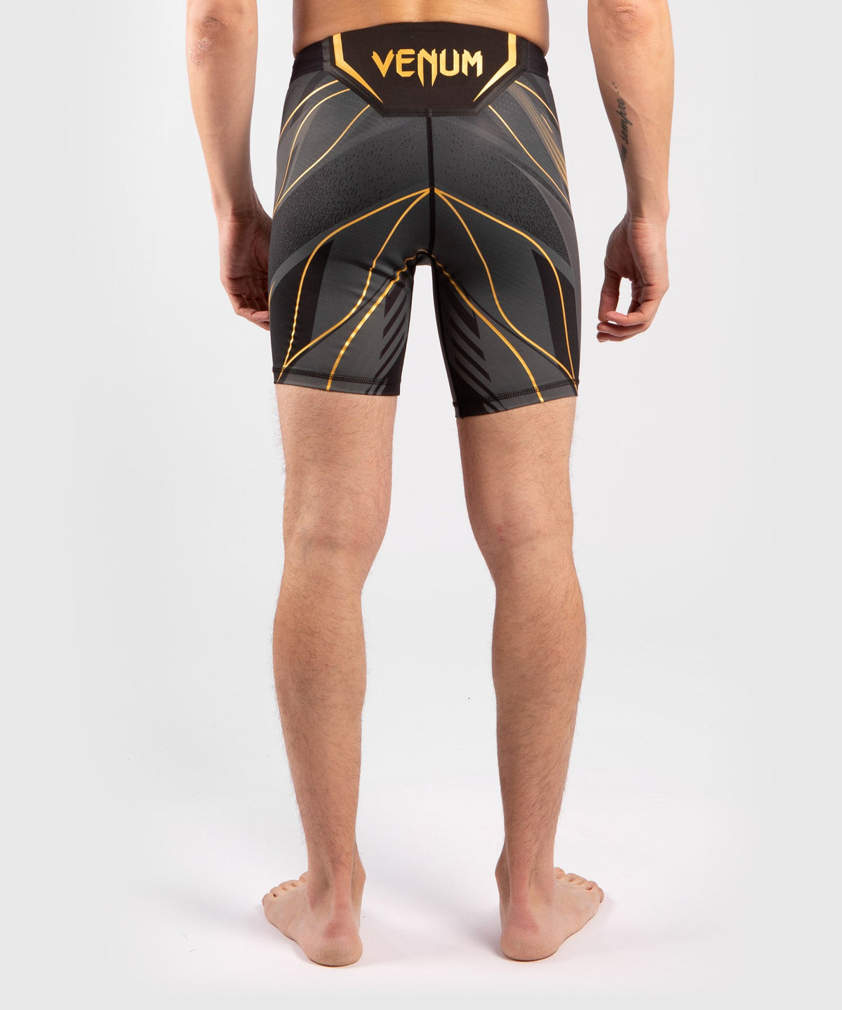 Short de compression pour Hommes UFC Venum Authentic Fight Night - Coupe Courte - Champion