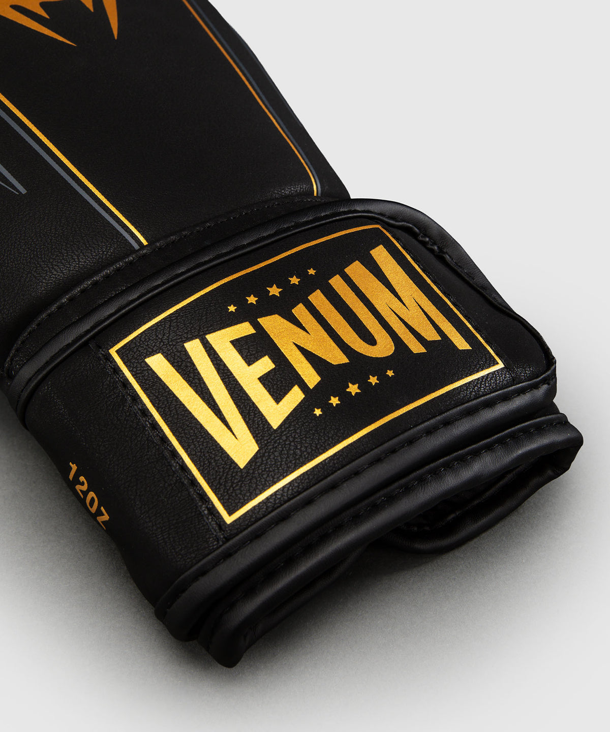 Venum Streamline Boxhandschuhe – Schwarz/Gold