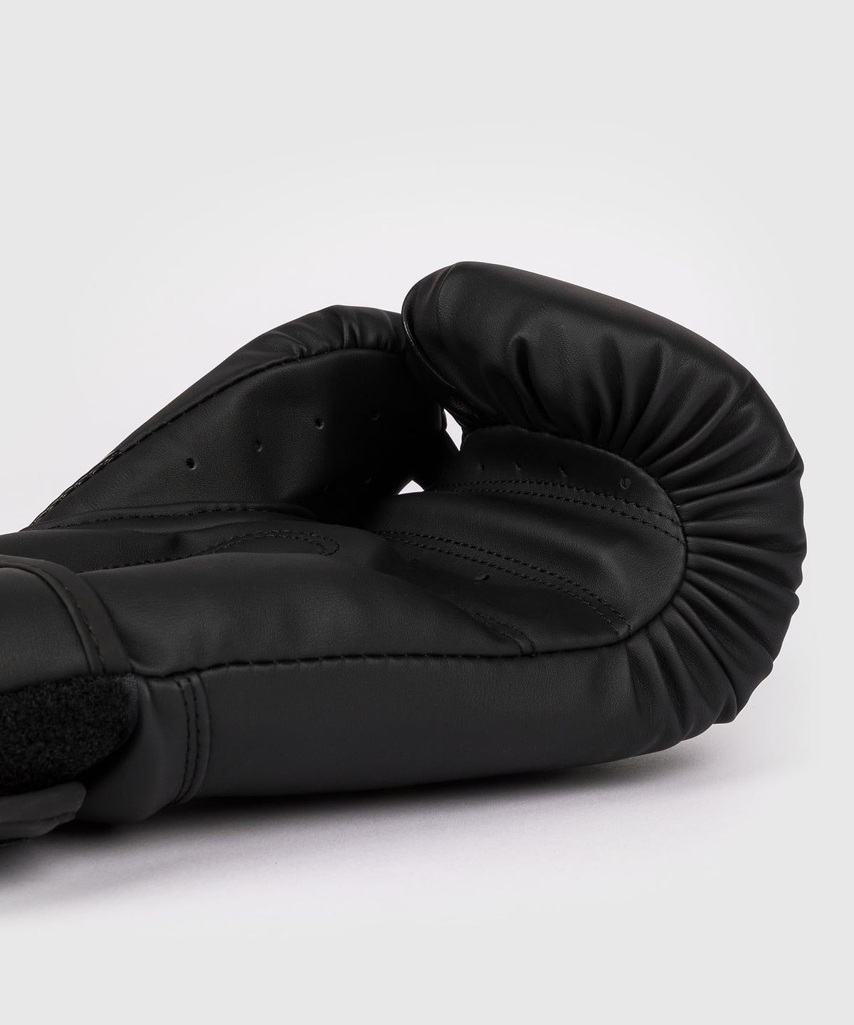 Venum Challenger 2.5 Guantoni da Boxe – Nero/Nero