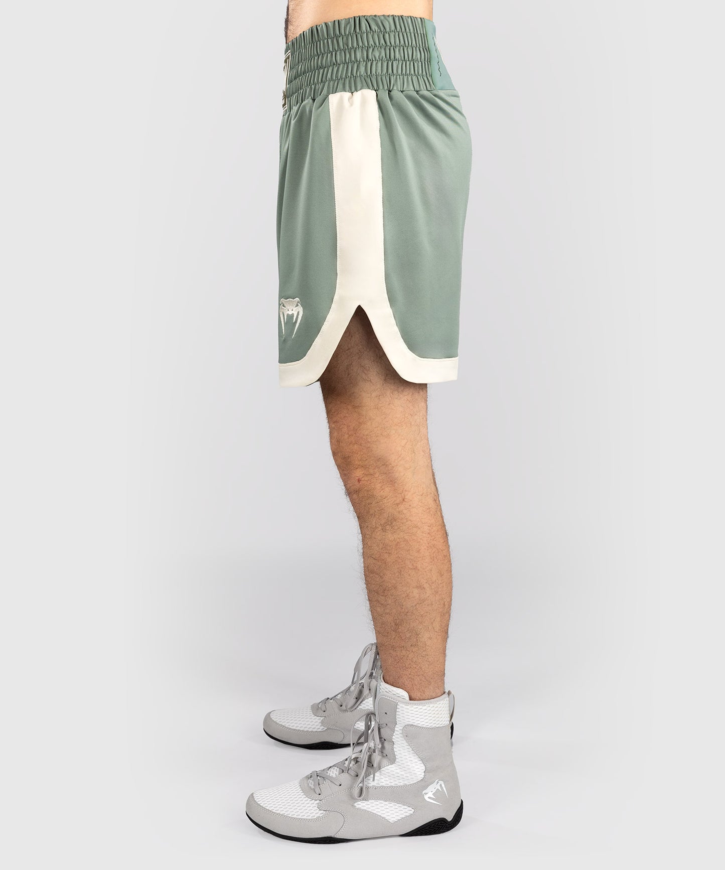 Short de boxe Venum Classic - Vert d'eau/Ivoire