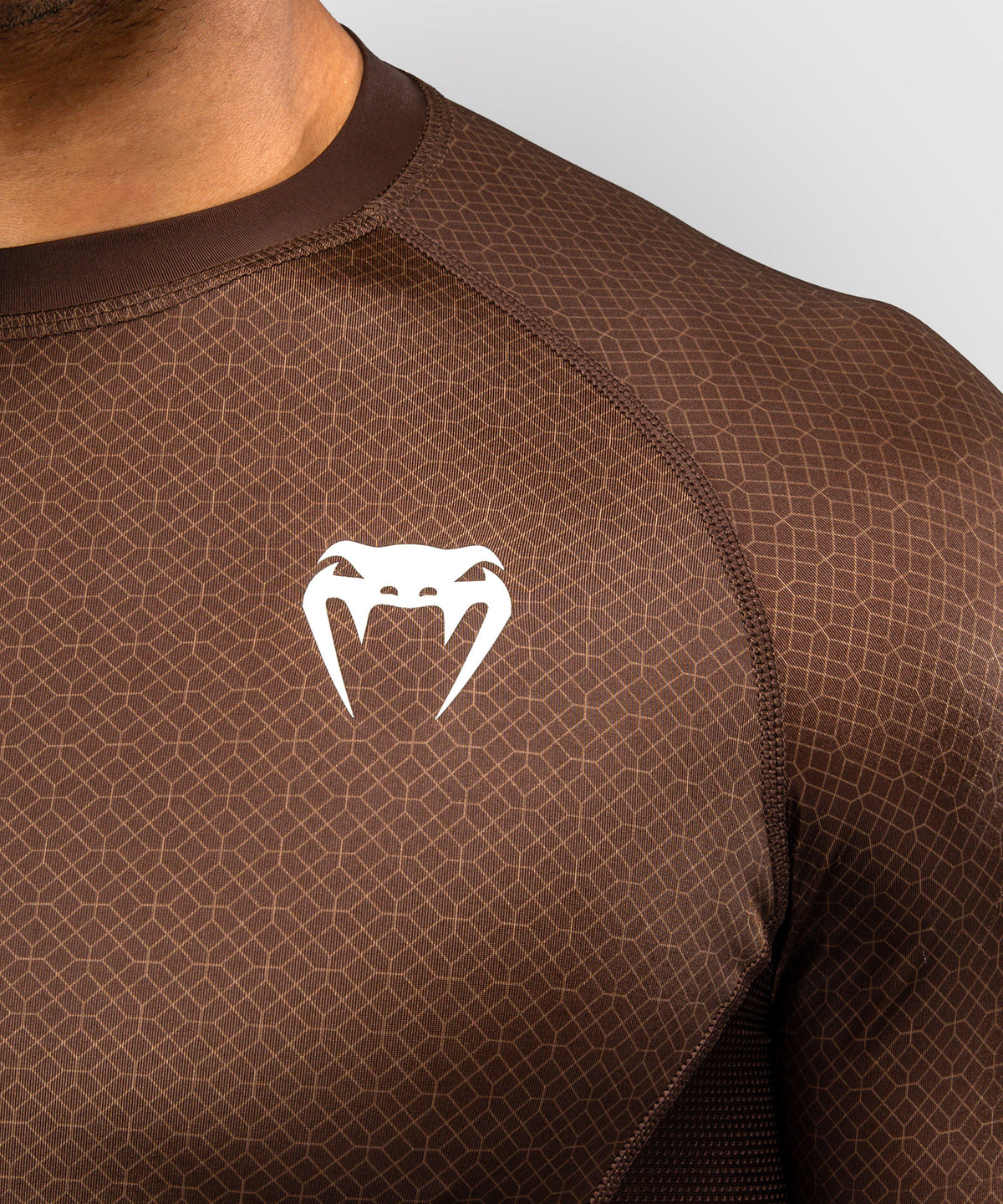 Rashguard à Manches Courtes Venum x Roger Gracie Academy - Marron Foncé