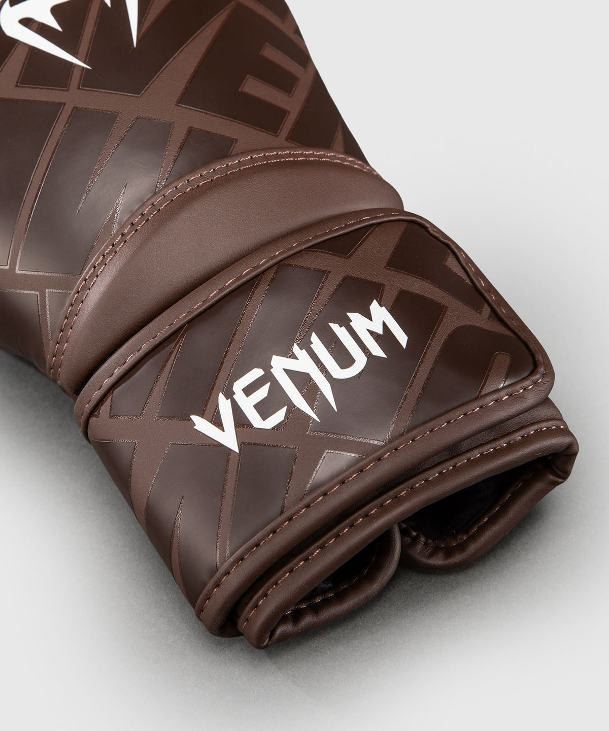 Venum Contender 1.5 XT 3D Guantoni da Boxe - Marrone Scuro