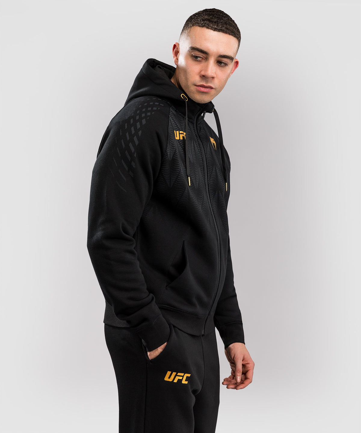 UFC Zenith by Venum Replica Zip Hoodie Herren - Champion
