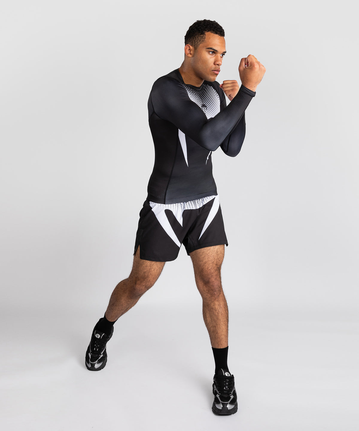 Venum No Gi Rashguards - Black/White