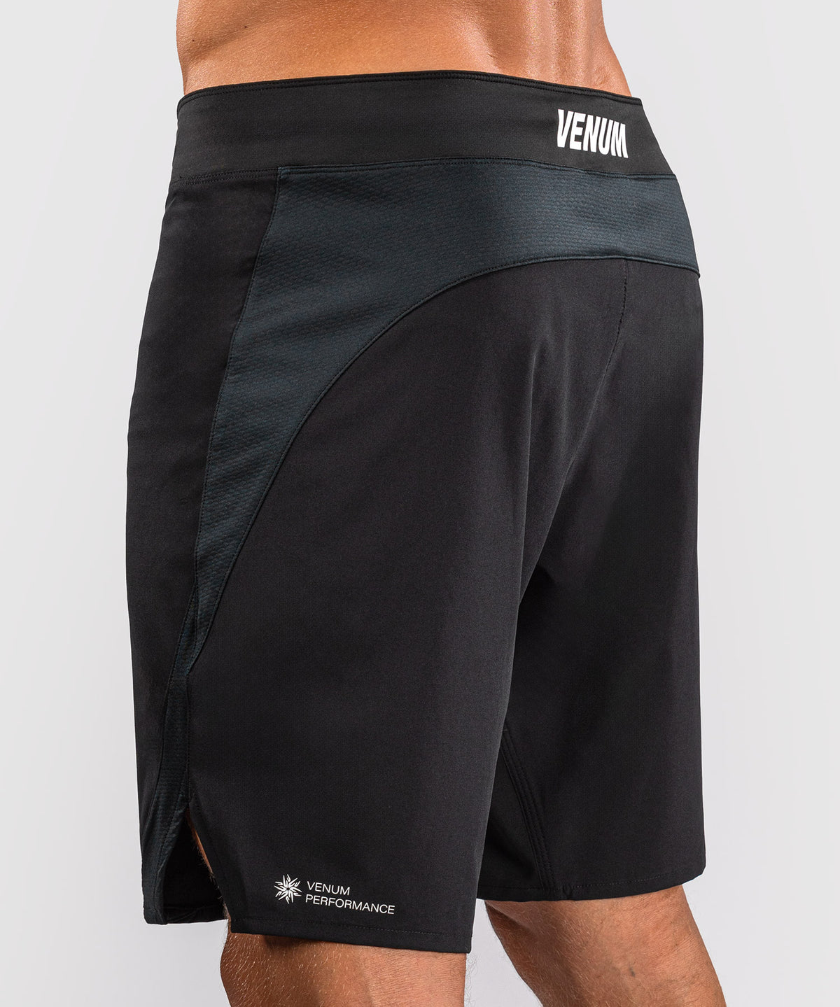 Venum G-Fit Scale Fightshorts - Negro