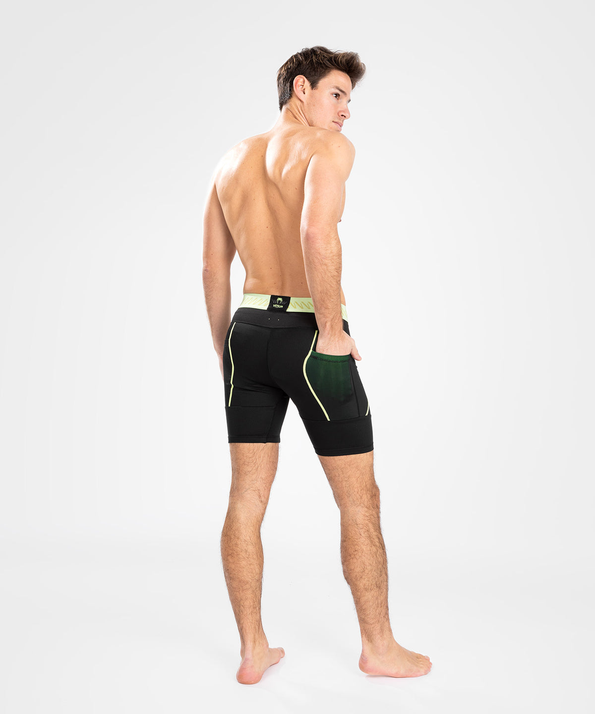 Venum Fusion 2.0 Vale Tudo Hombre - Negro/Amarillo