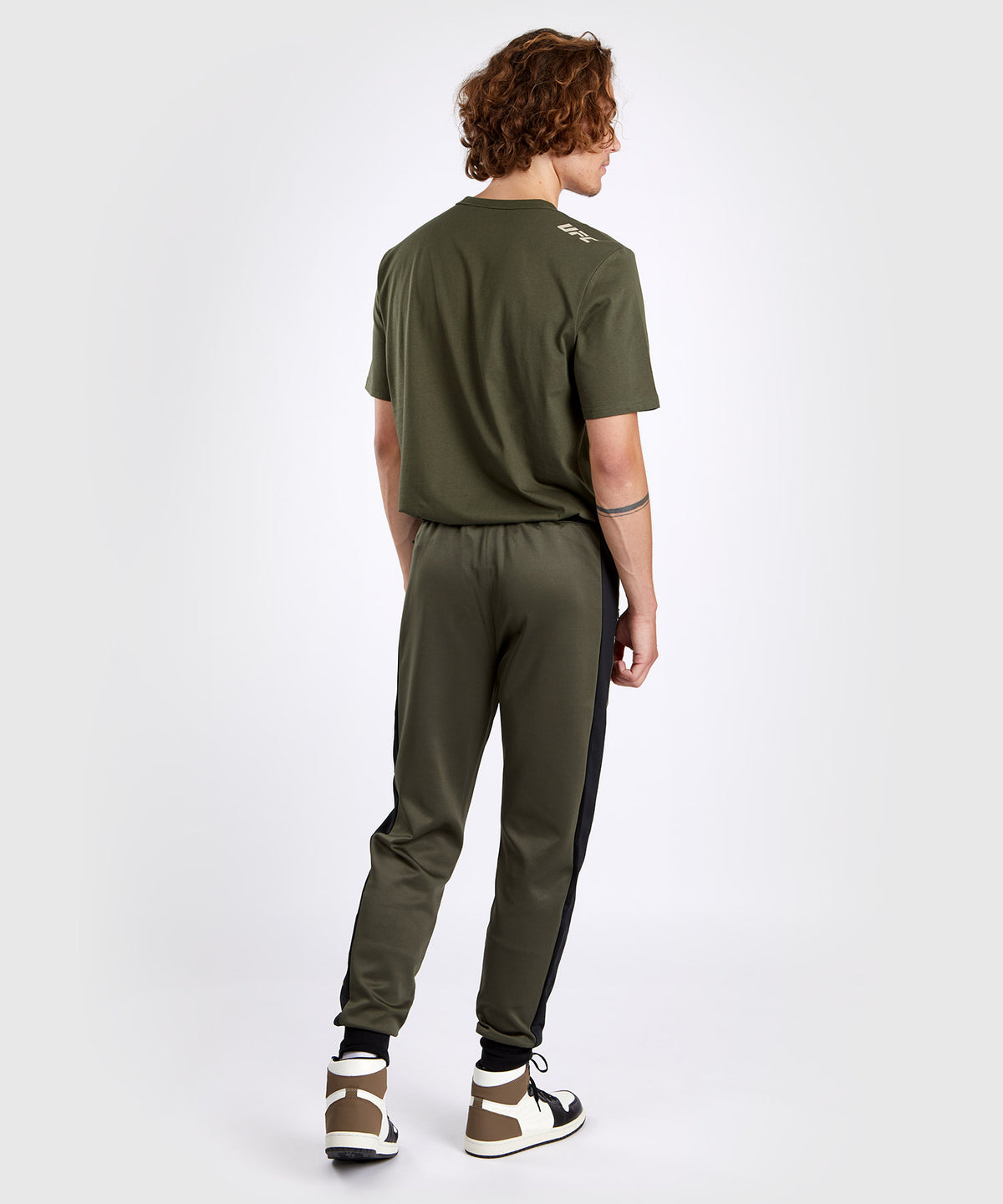UFC Adrenaline by Venum Fight Week Men’s Performance Jogging Pants - Khaki/Bronze