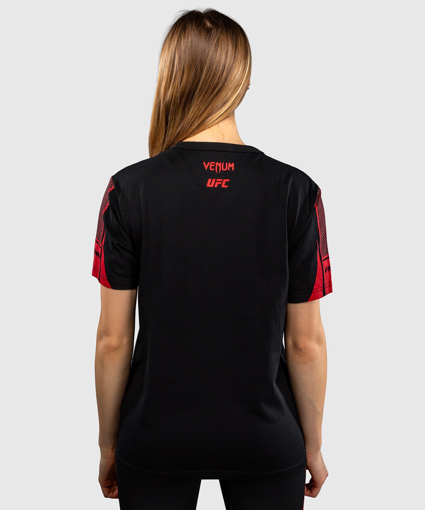 Venum UFC Unity by Venum Authentic Fight Week Damen-Kurzarm-T-Shirt - Schwarz