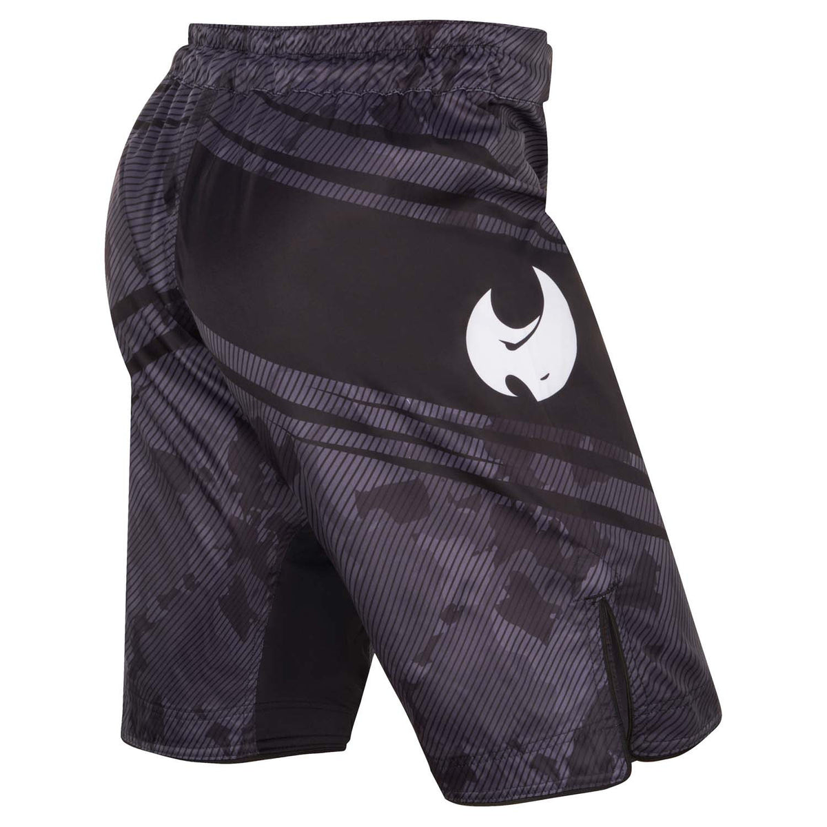 Fumetsu Shield Fightshorts - Nero/Camouflage