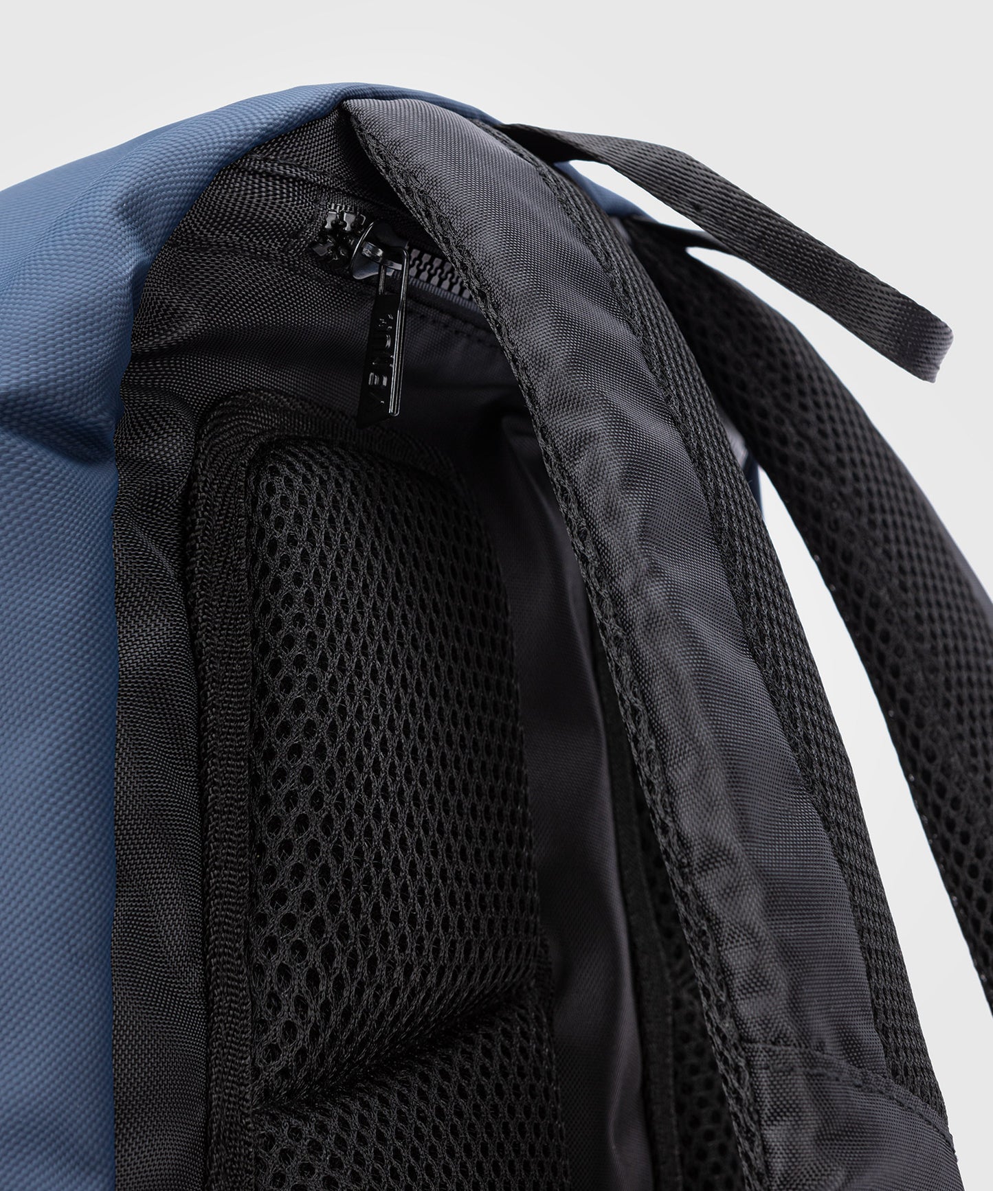Sac à Dos Venum Evo 2 (20-25L) – Noir/Bleu