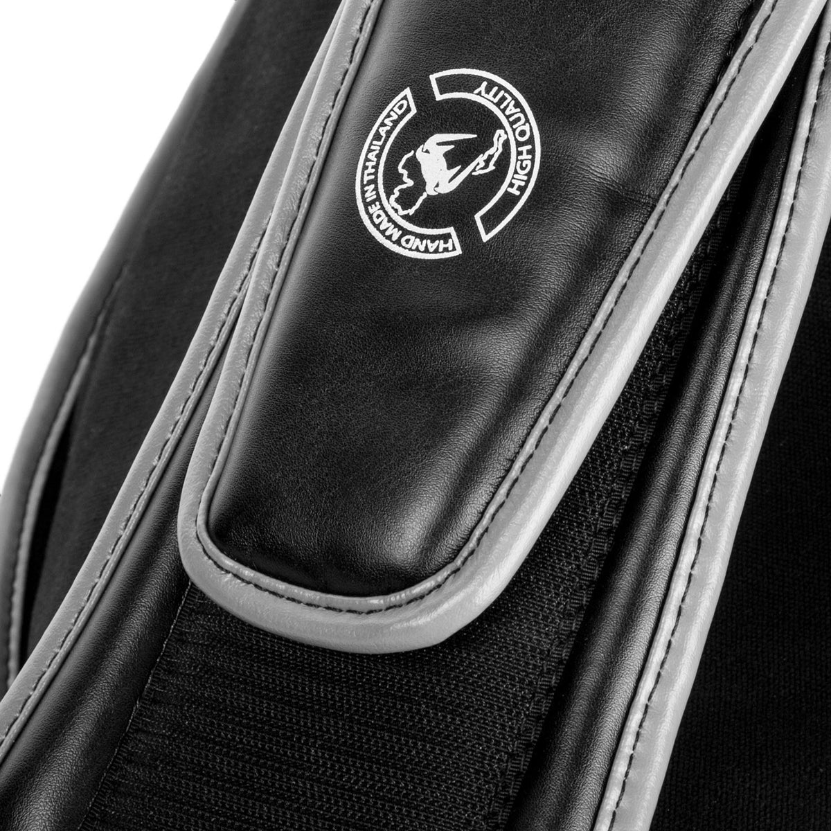 Venum Elite Bauchschutz – Schwarz/Rot