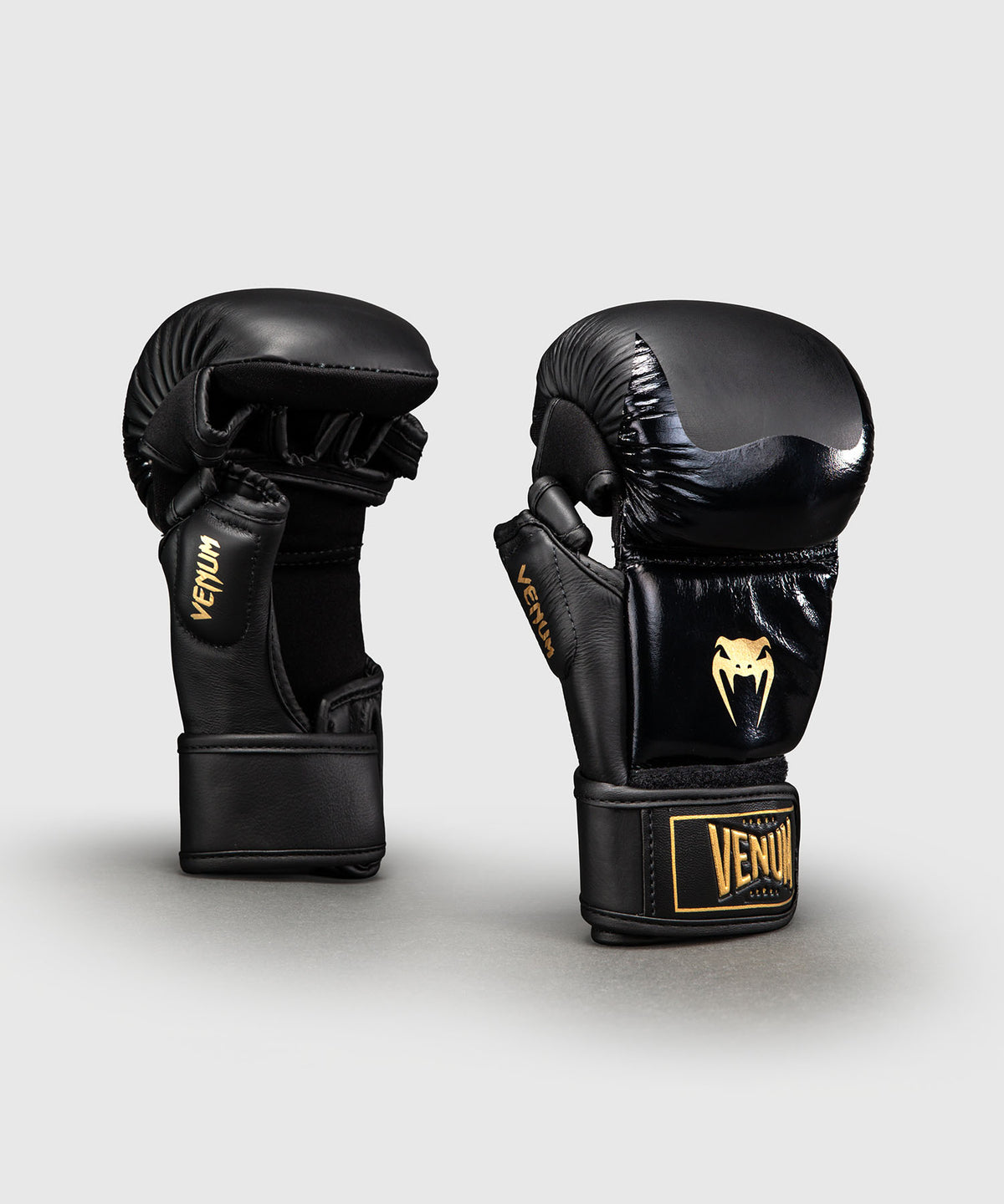 Gants de Sparring en Cuir Venum Attack 2.0 – Noir/Or