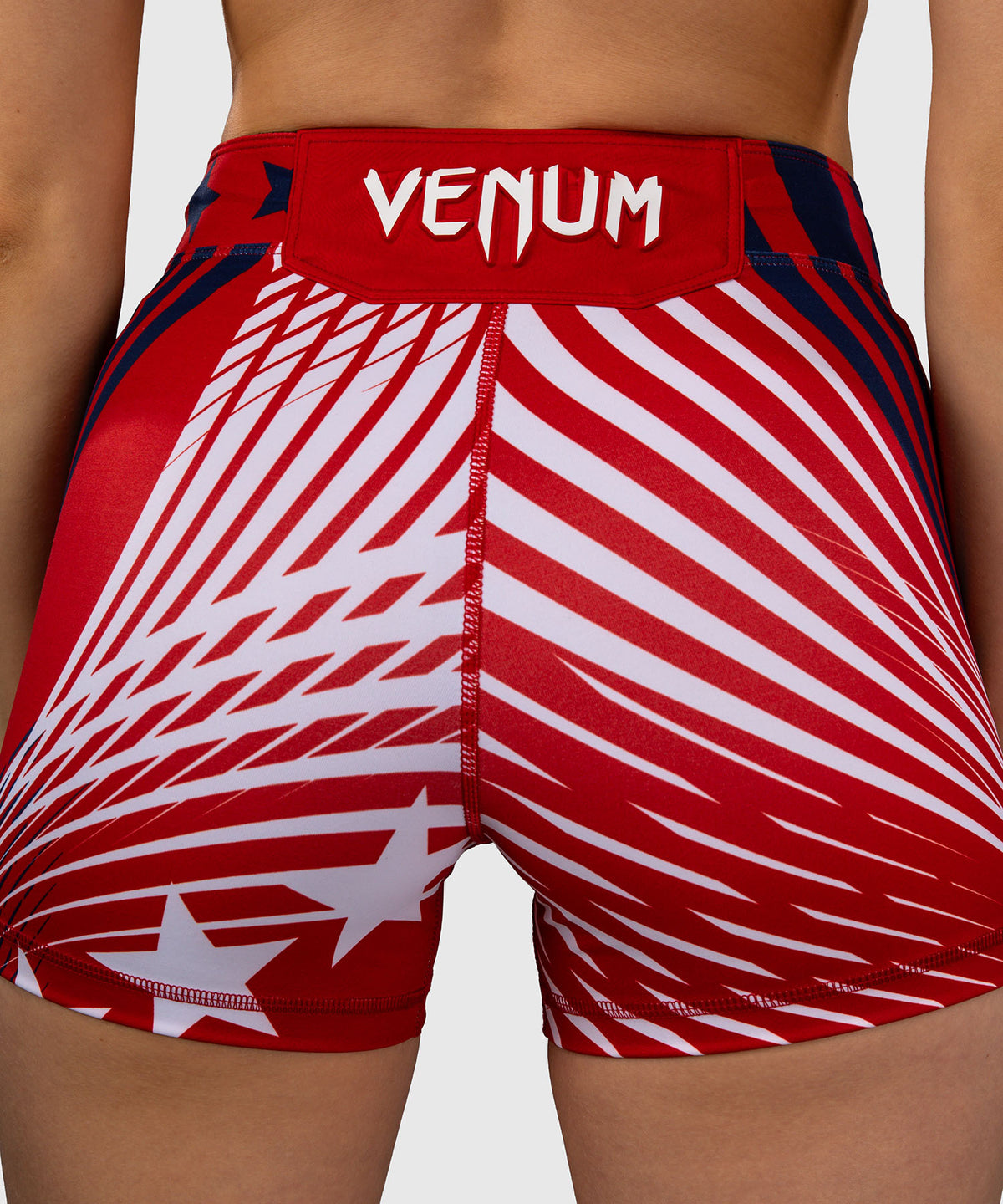 Official UFC Freedom 250 by Venum Authentic Short Vale Tudo coupe courte pour femme - Rouge