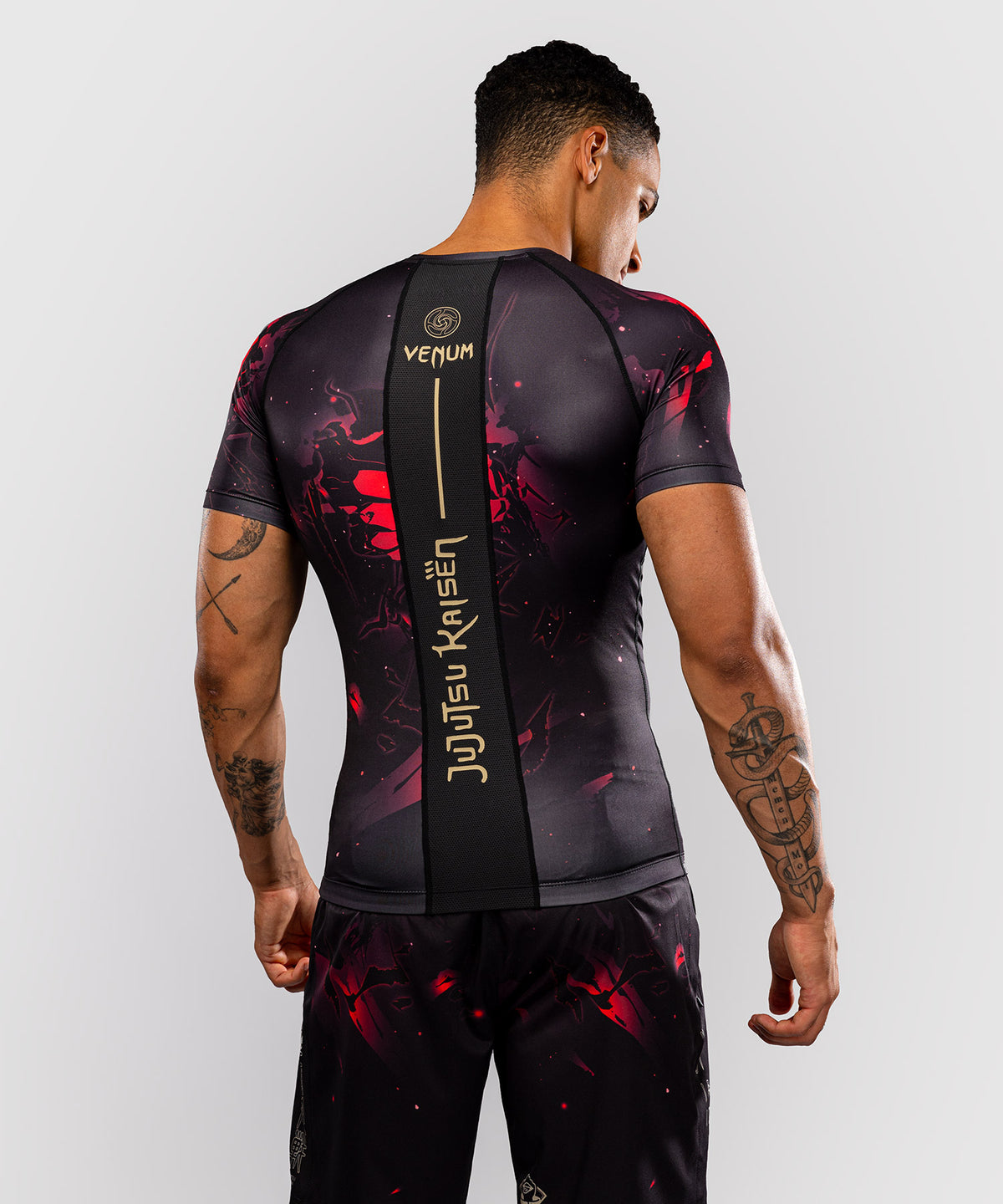 Jujutsu Kaisen x Venum Itadori Kurzarm Rashguard – Schwarz/Rot