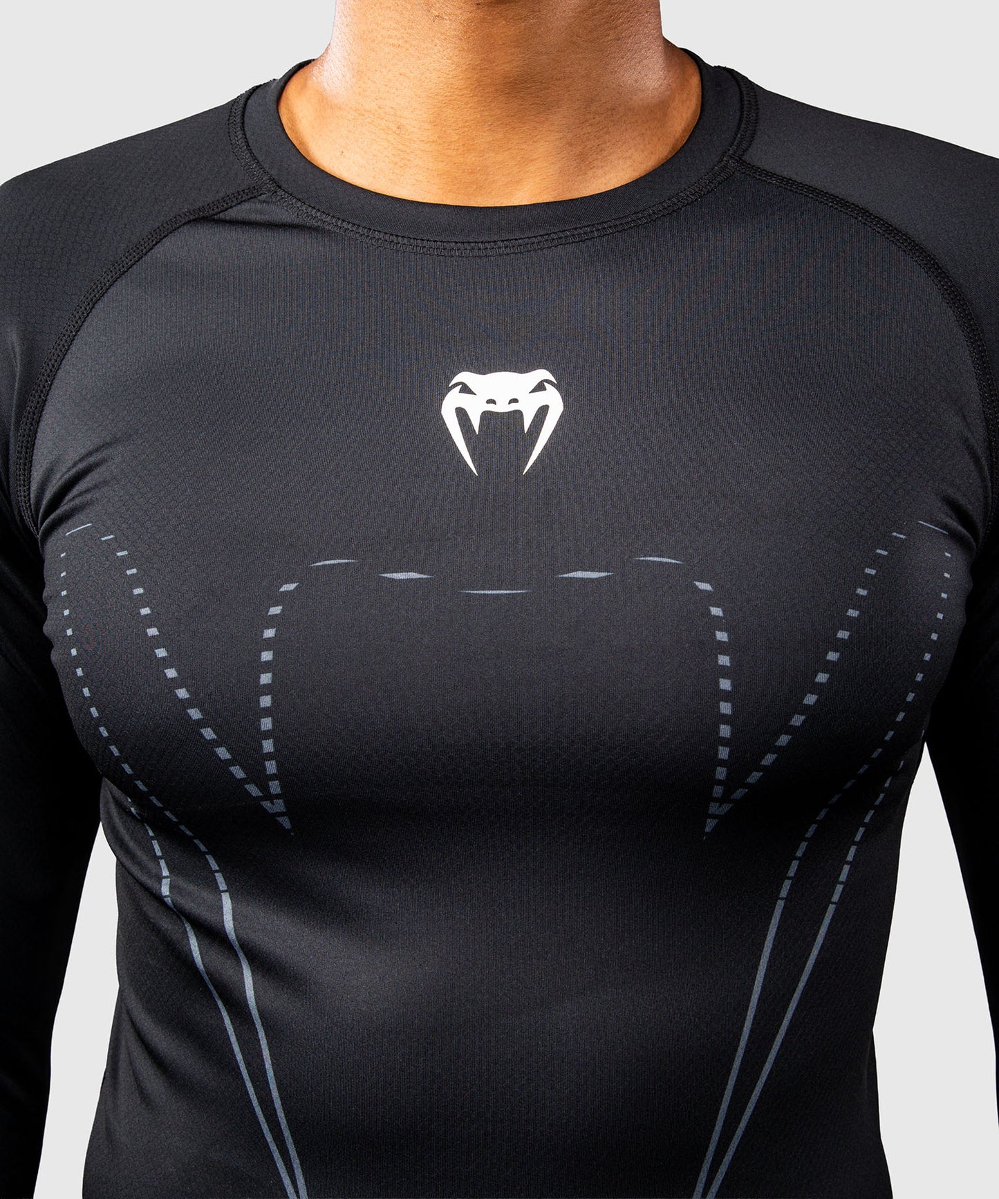 Venum Edge Rashguard a Maniche Lunghe – Nero/Sabbia