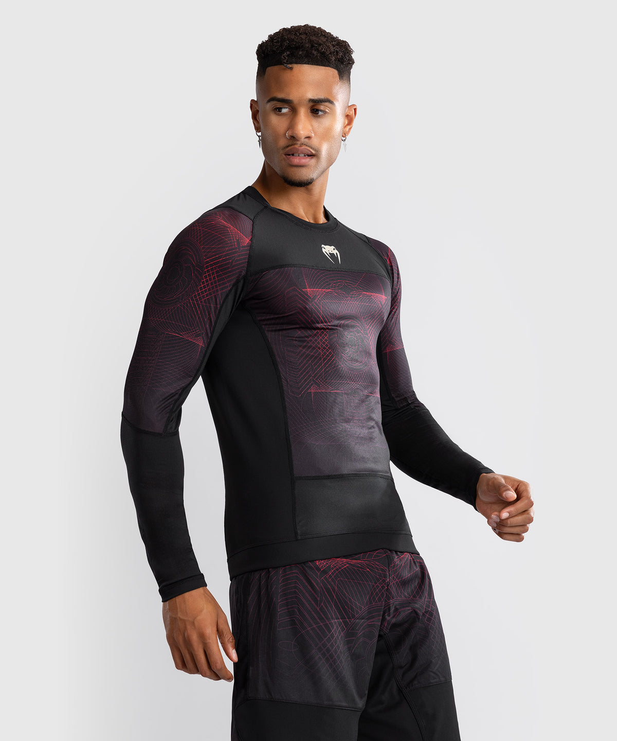 Venum G-Fit Air Rashguard a maniche Lunghe - Nero Profondo/Rosso Fuoco