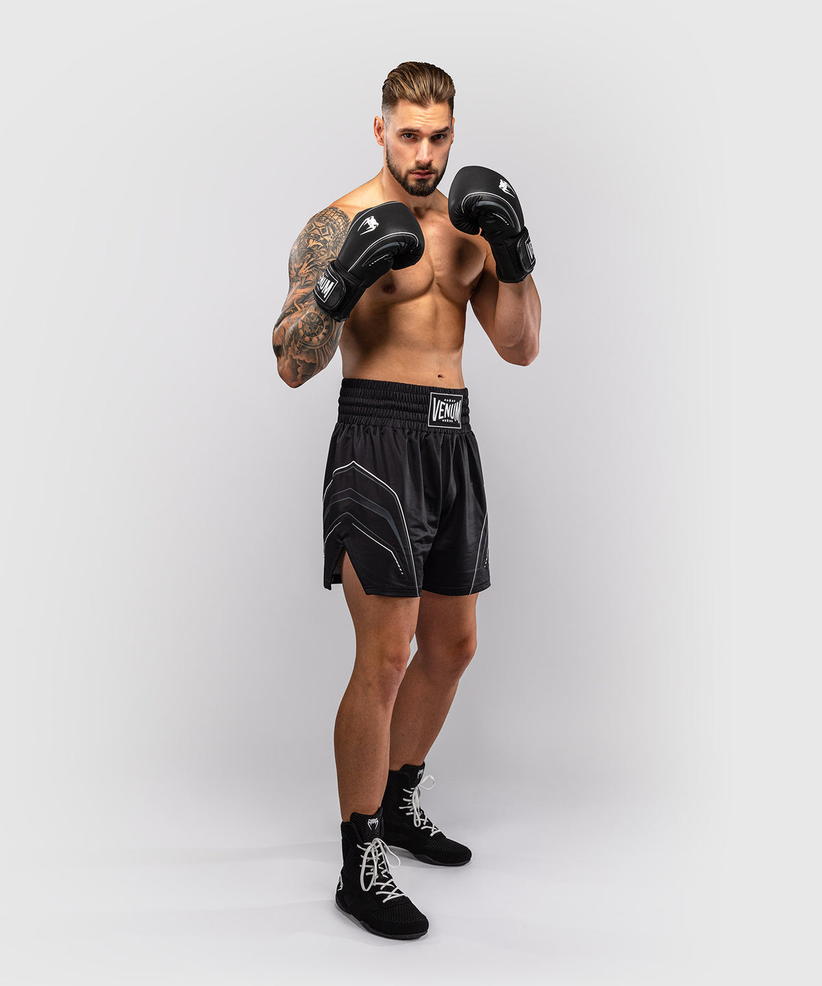 Short de Boxe Venum Streamline – Noir/Blanc