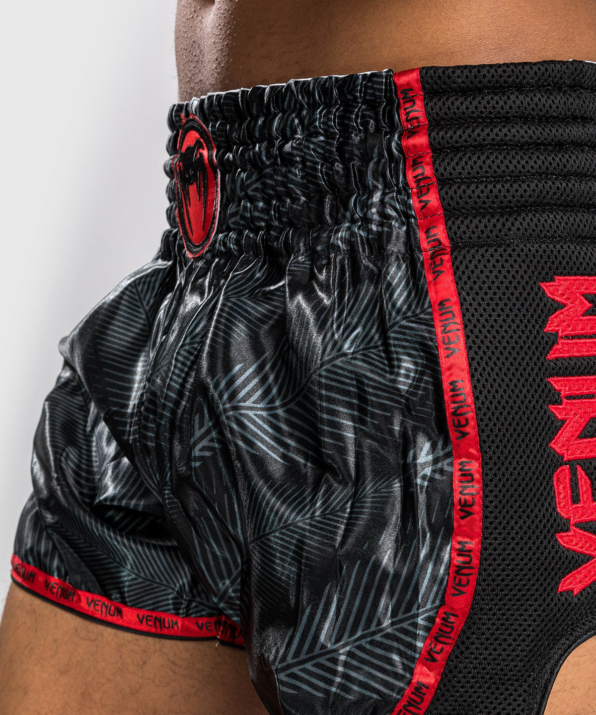 Short de Muay Thai Venum Phantom - Noir/Rouge
