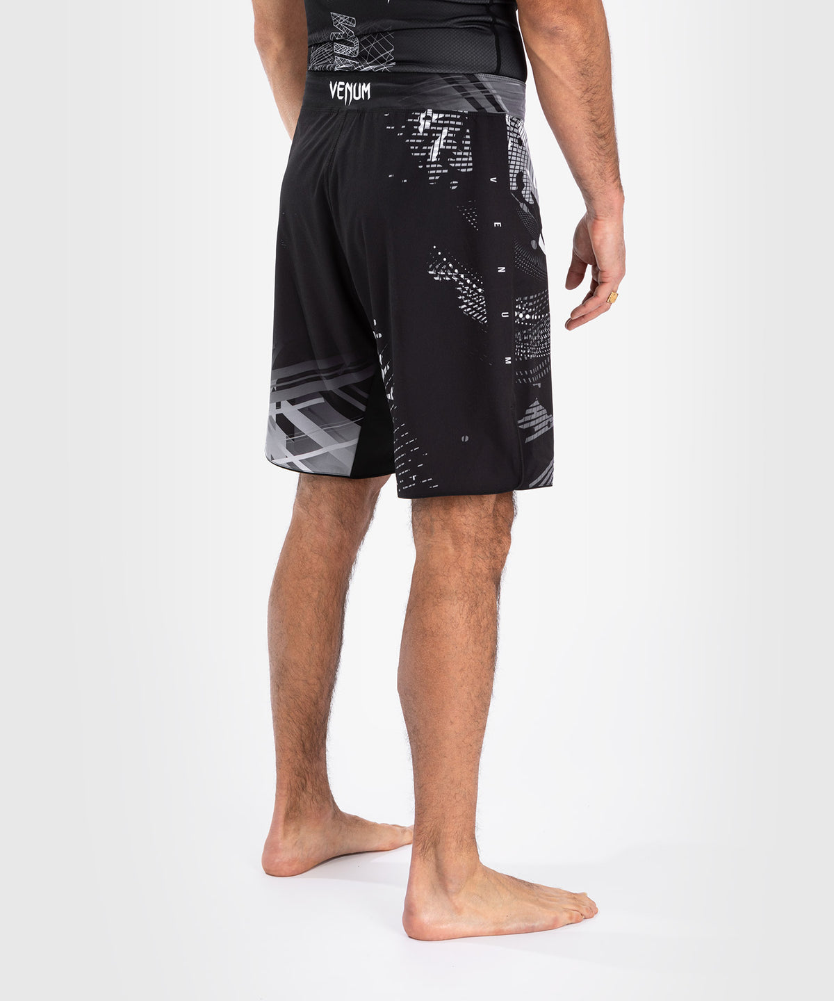 Venum Gorilla Jungle Pantaloncini da combattimento - Nero/Bianco