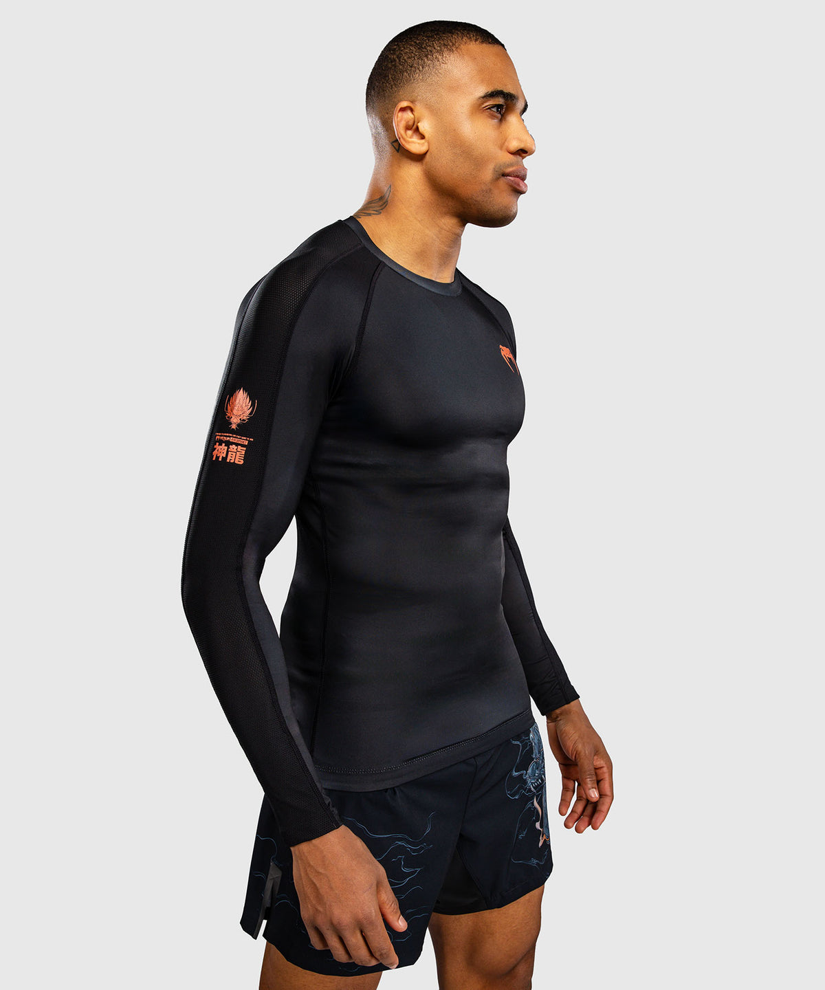 Venum Thunder Dragon Rashguard Manga Larga – Negro/Gris/Cobre
