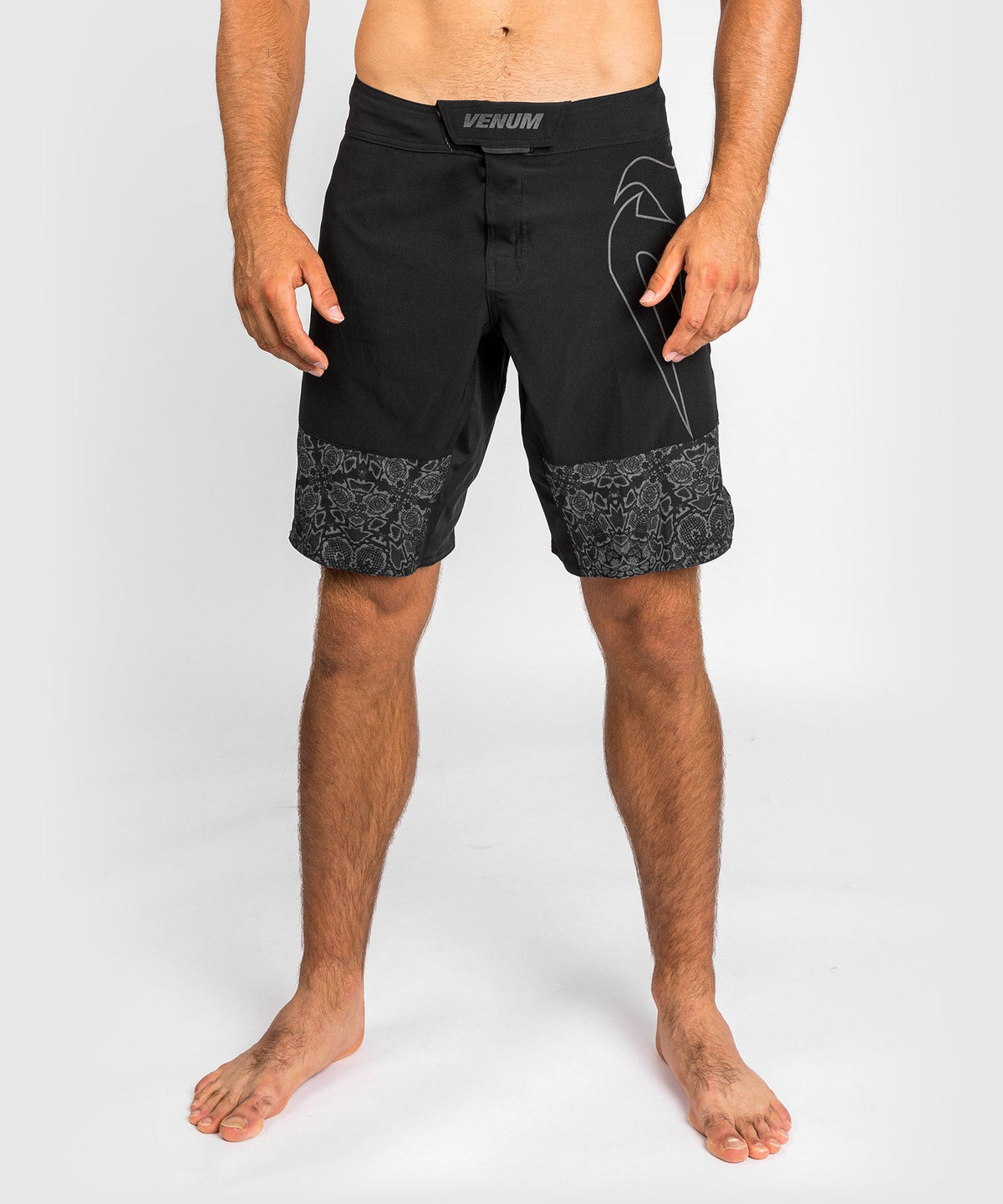 Venum Reflective MMA Short Light 4.0 - Black/Black