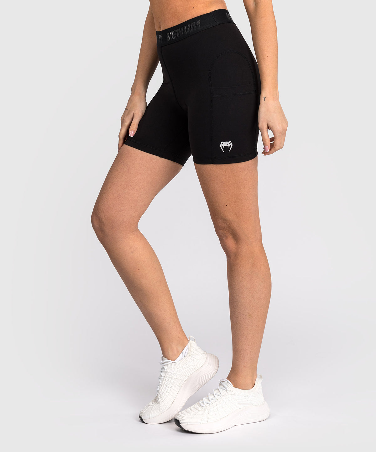 Venum Elevate Pantalón Largo Vale Tudo para mujer - Negro