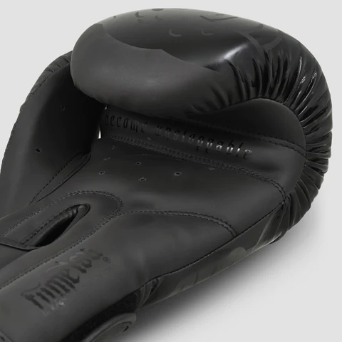 Fumetsu Snake Eyes Boxing Gloves - Black