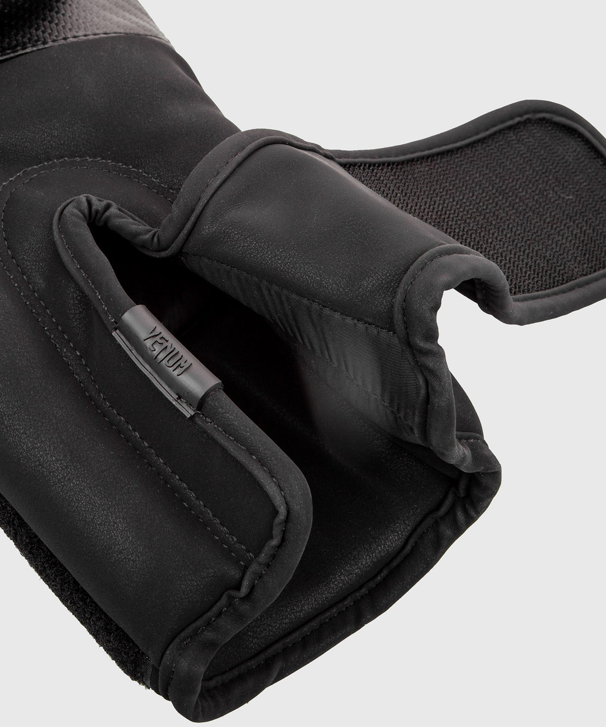 Venum Impact Boxhandschuhe