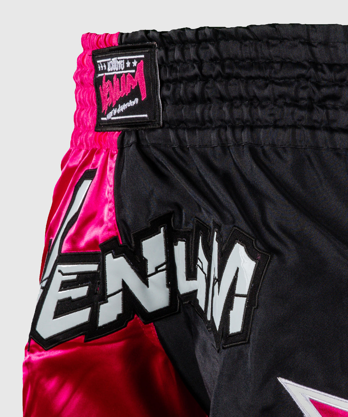 Venum Inferno 2.0 Pantalones Cortos de Muay Thai - Rosa/Negro