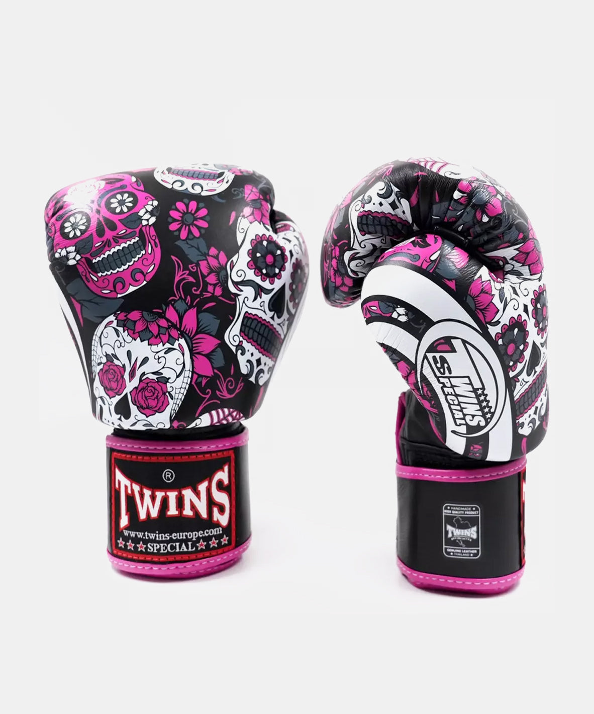 Twins Special Fantasy 4 Skull Boxing Gloves - Pink