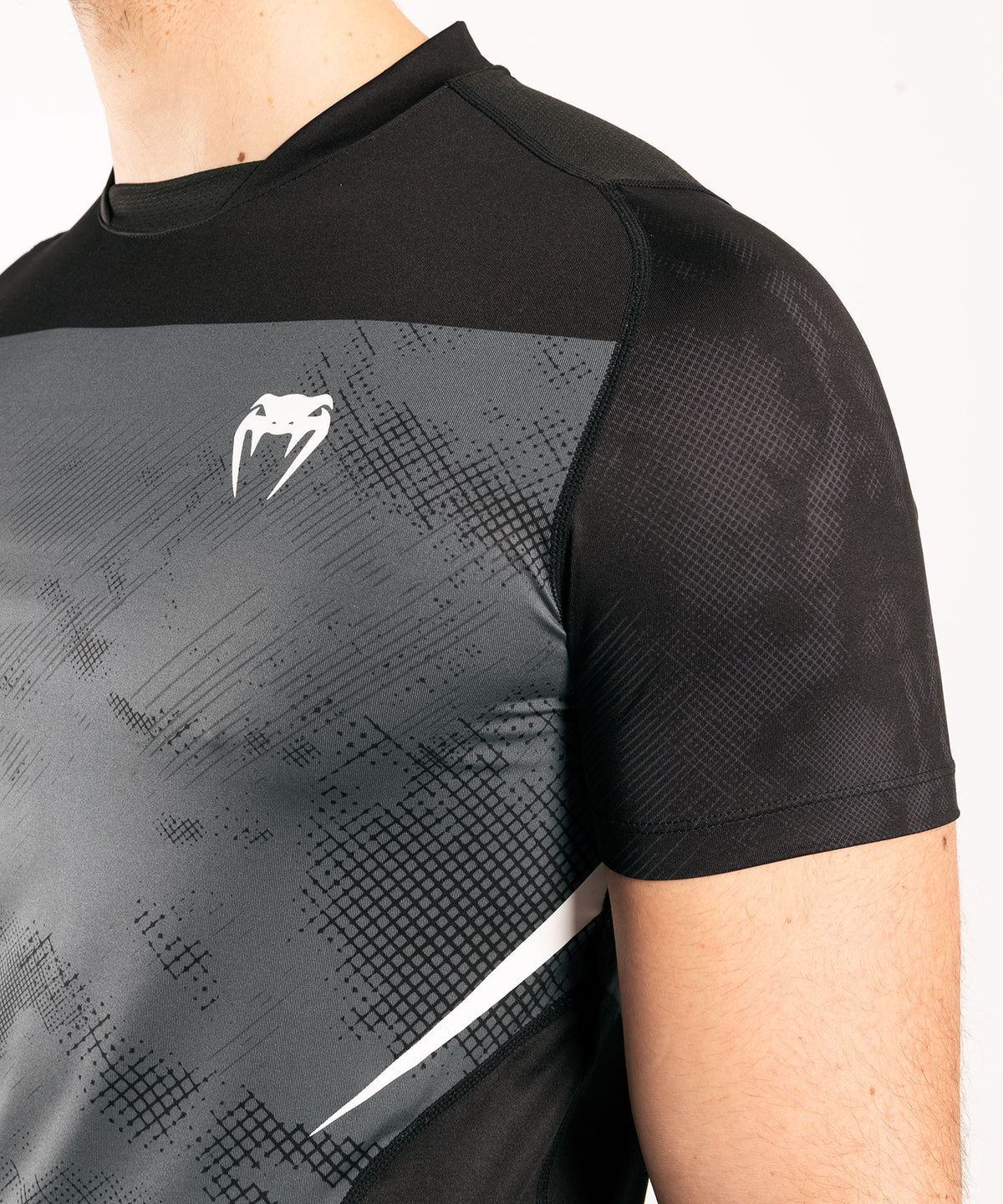 Venum Sky247 Dry Tech T-shirt - Black/Grey