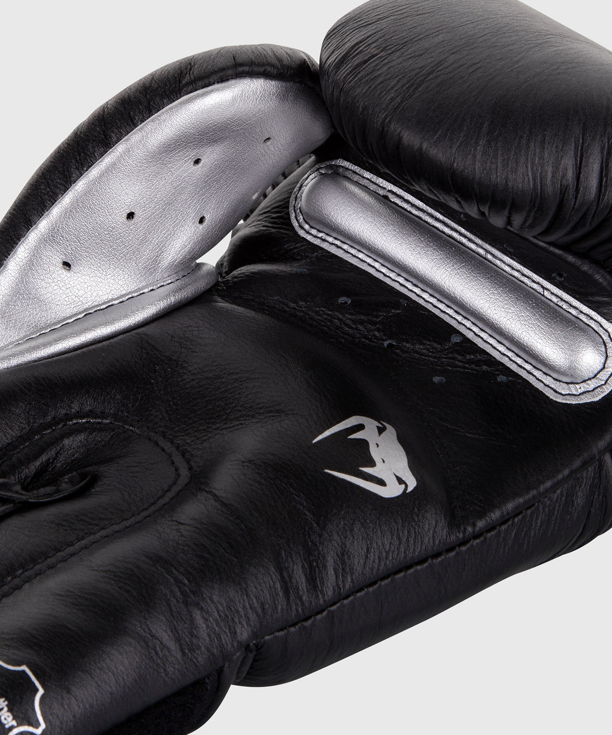 Venum Giant 3.0 Boxhandschuhe - Nappaleder - Schwarz/Silber