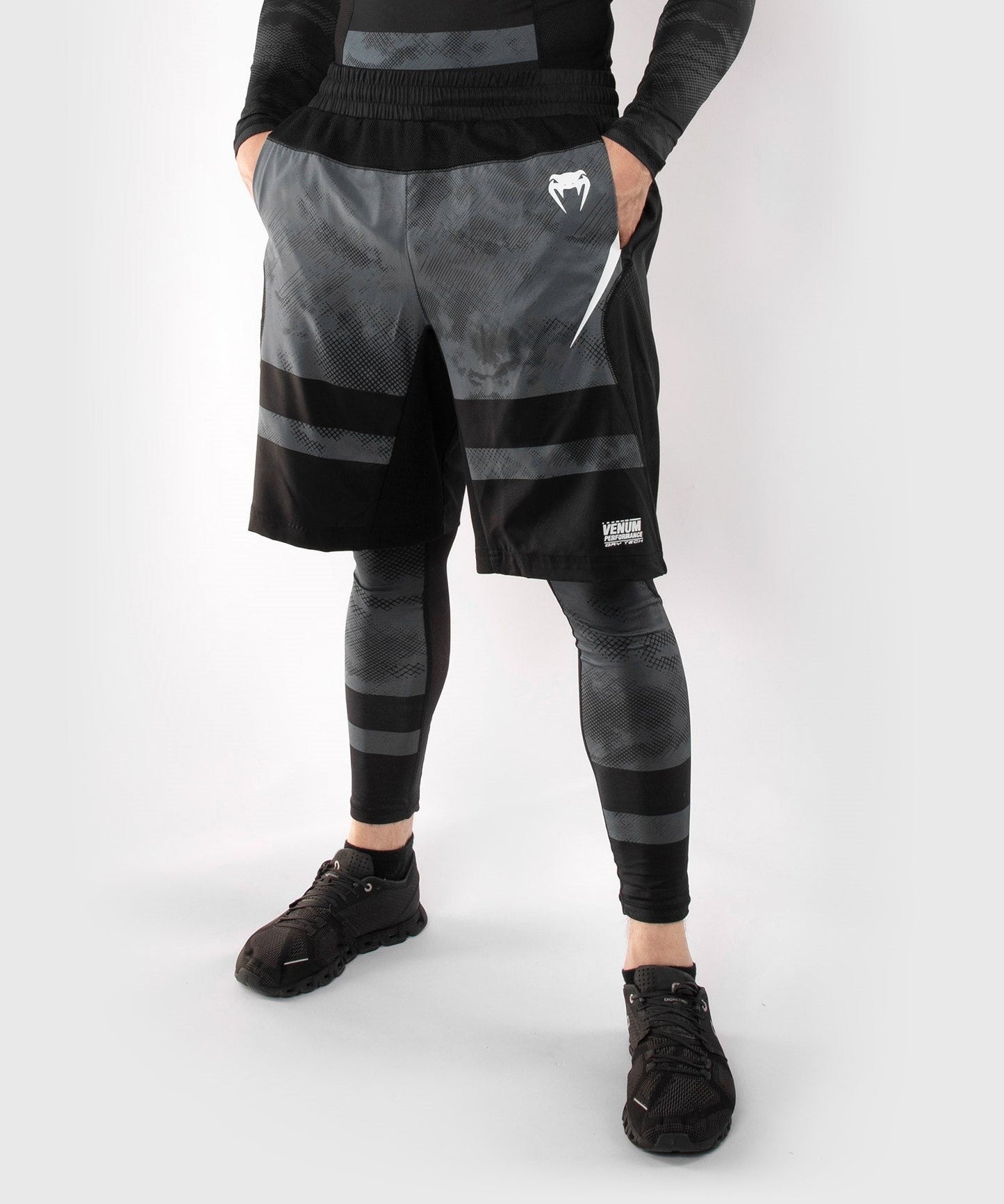 Short de Sport Venum Sky247 - Noir/Gris