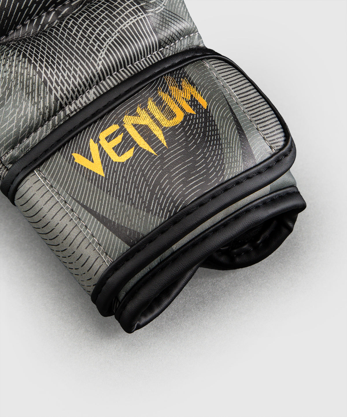 Venum Galactic 3.0 Guanti da Sparring - Nero/Oro