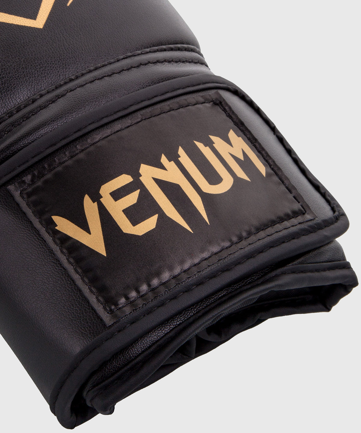 Guantes de Boxeo de Competición Venum - Negro/Gold