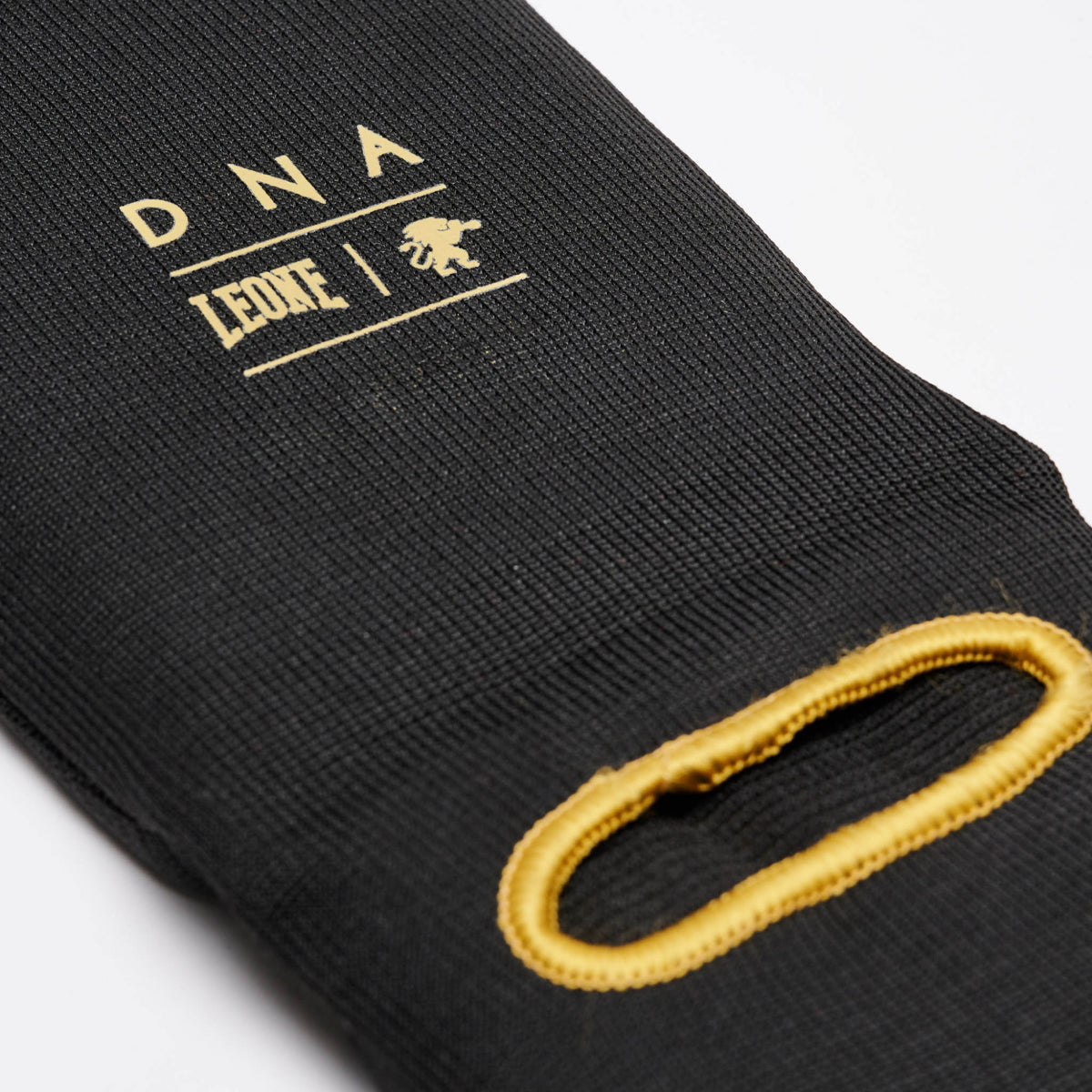 Leone DNA Espinilleras - Negro